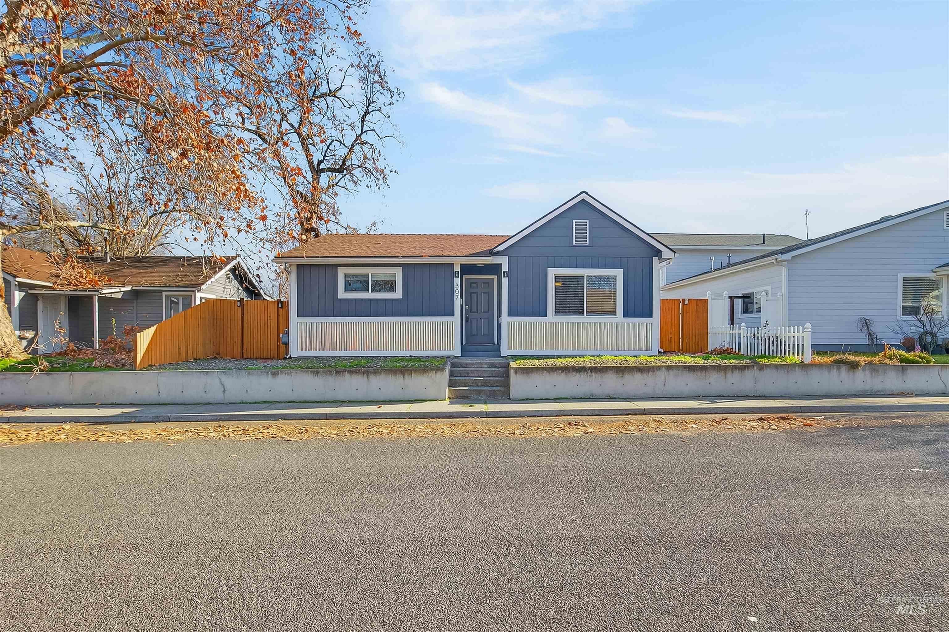 807 3rd Street, Clarkston, WA 99403 — photo 2