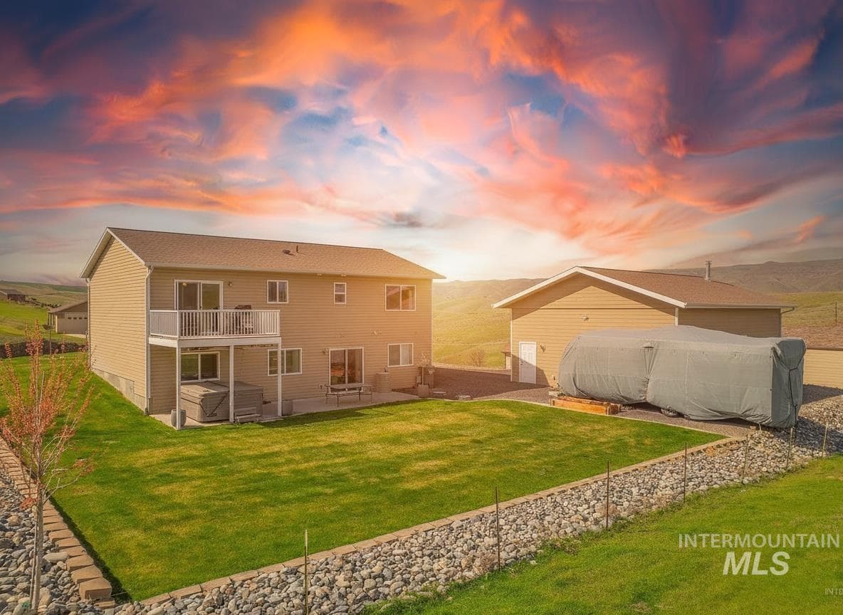 2245 Pitchstone Dr, Clarkston, WA 99403 — photo 2