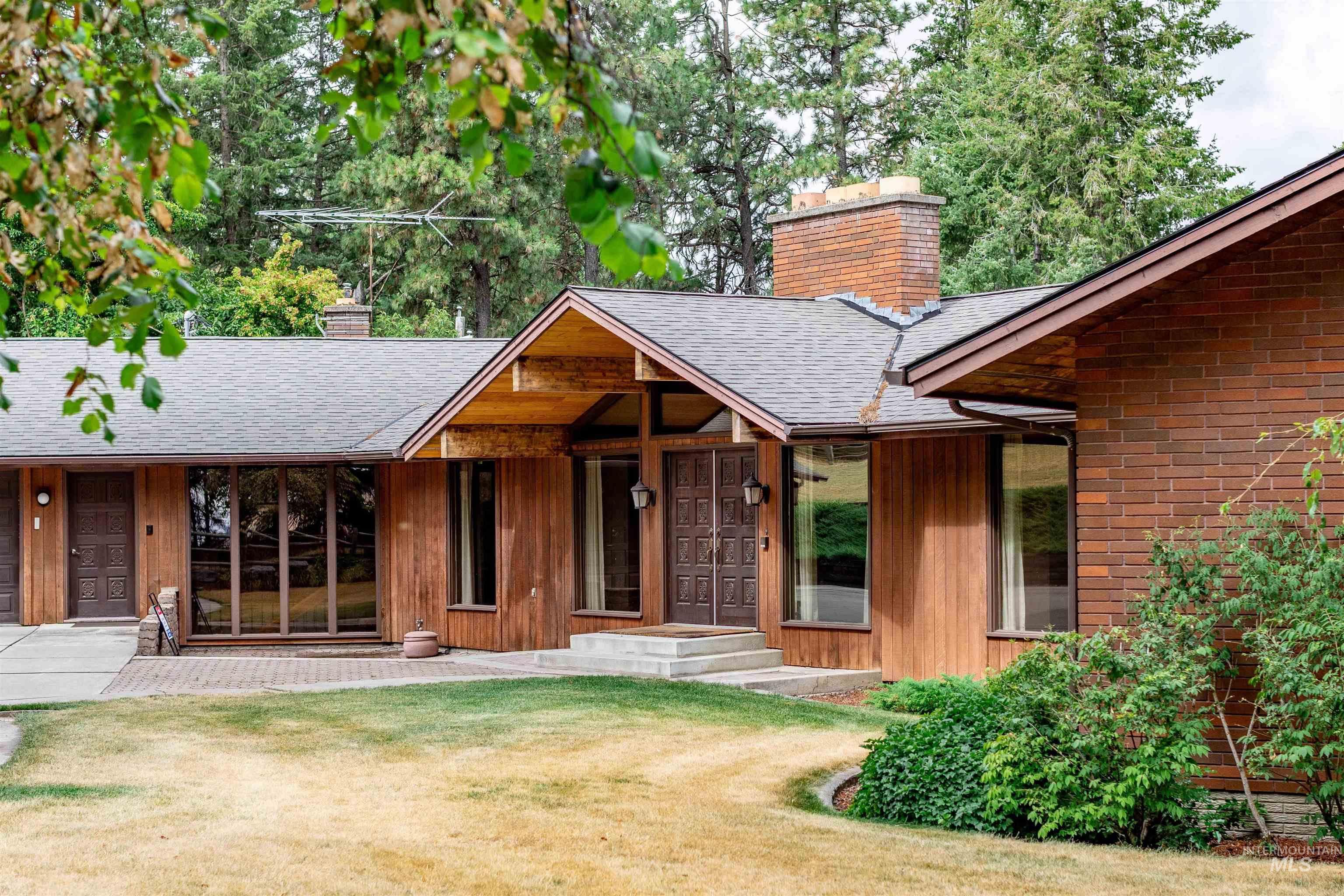 1050 Paradise Ridge Rd, Moscow, ID 83843 — photo 2
