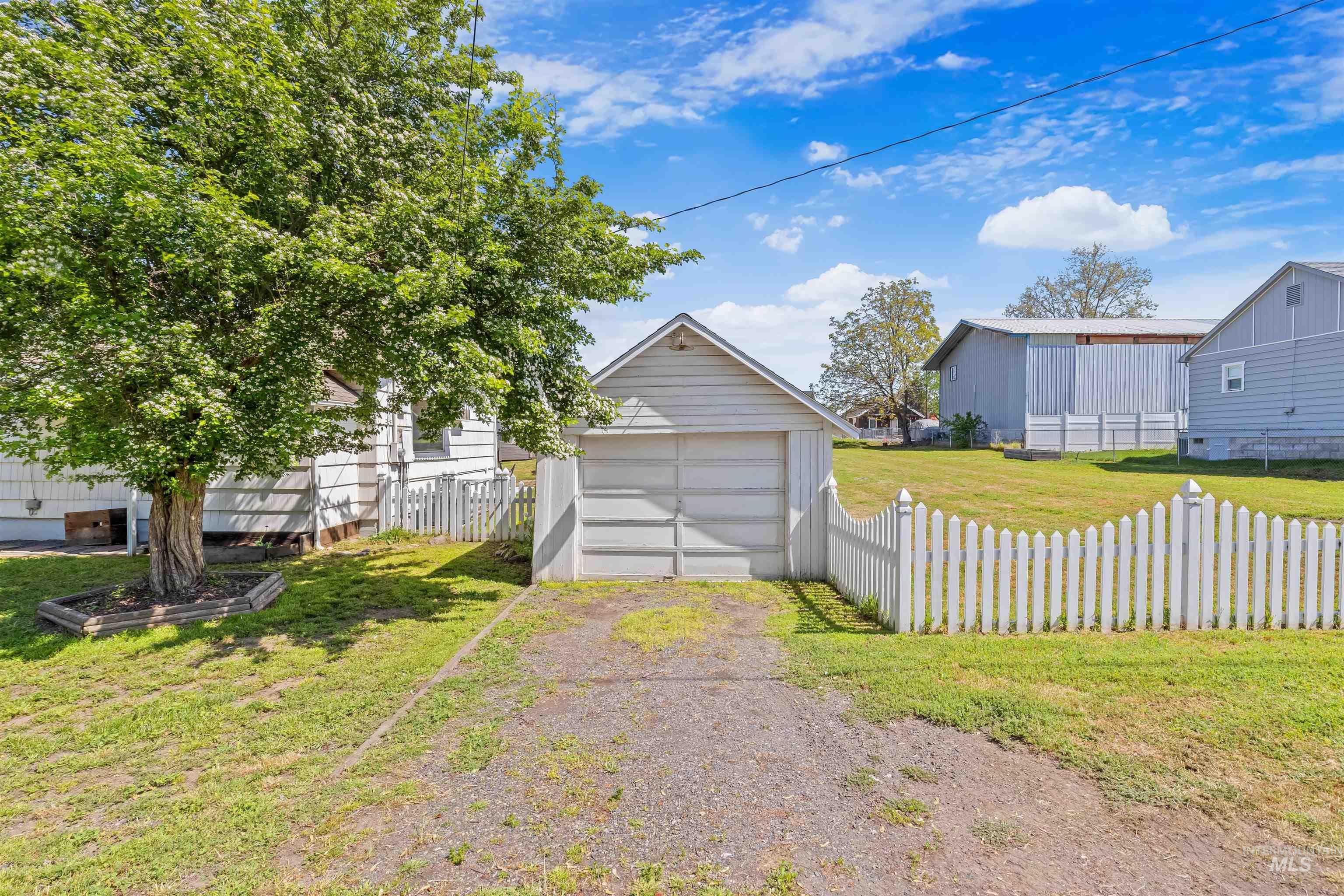 1047 Francis Street, Clarkston, WA 99403 — photo 4