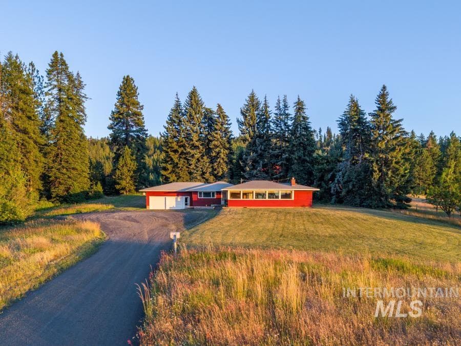1011 Hall Rd., Viola, ID 83872 — photo 2