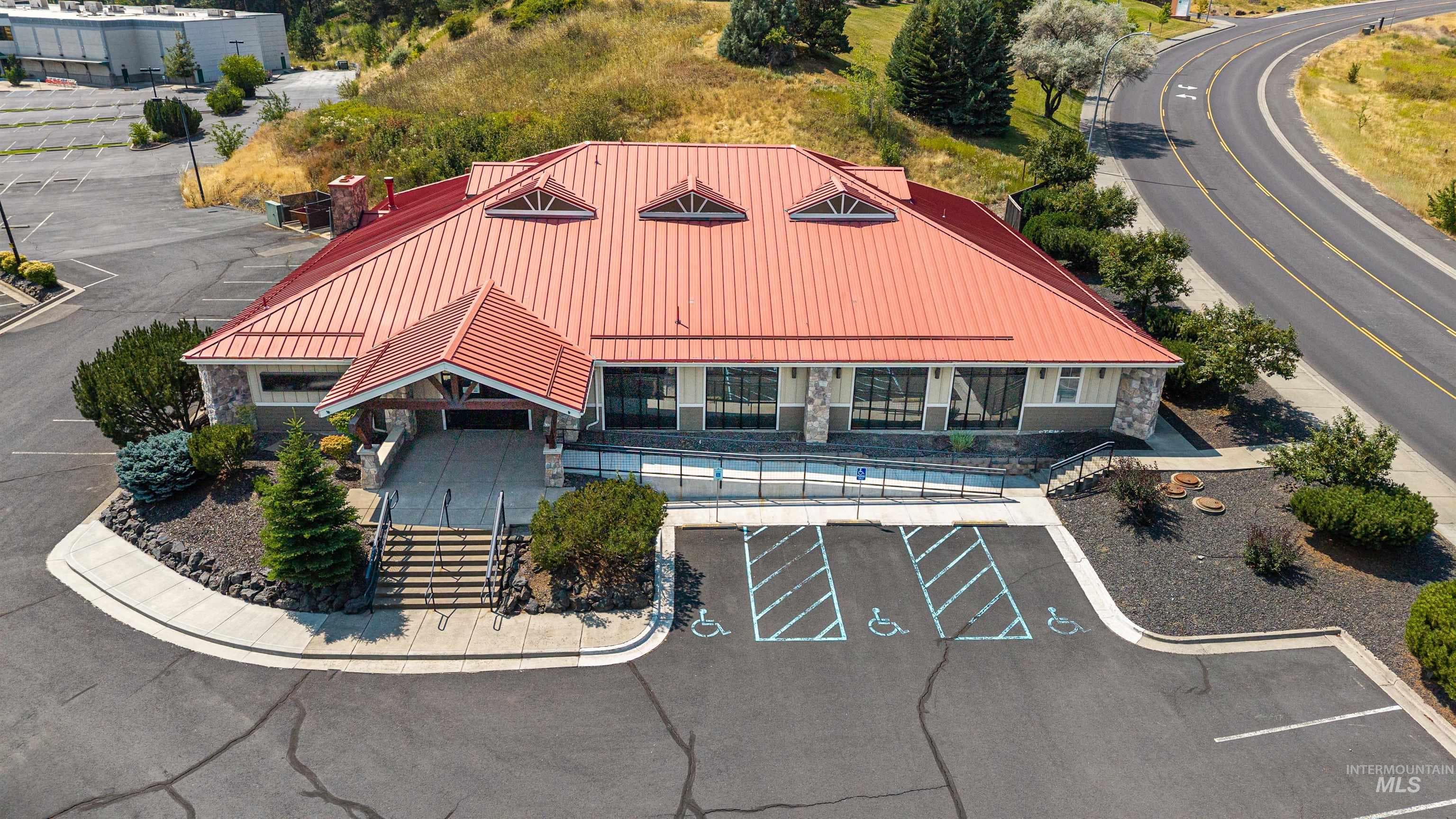1095 Bishiop Blvd, Pullman, WA 99163 — photo 2
