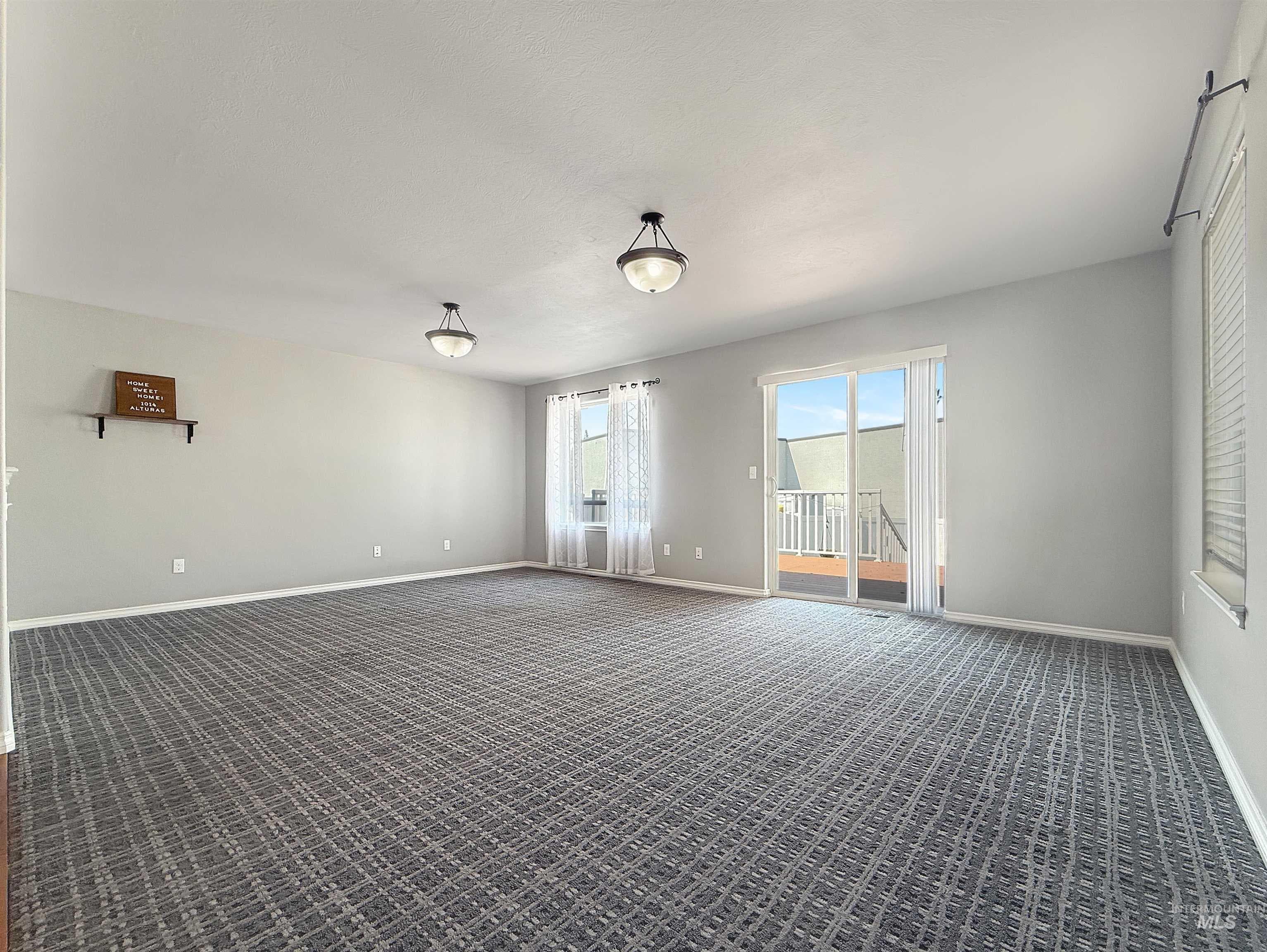 1014 Alturas, Moscow, ID 83843 — photo 5