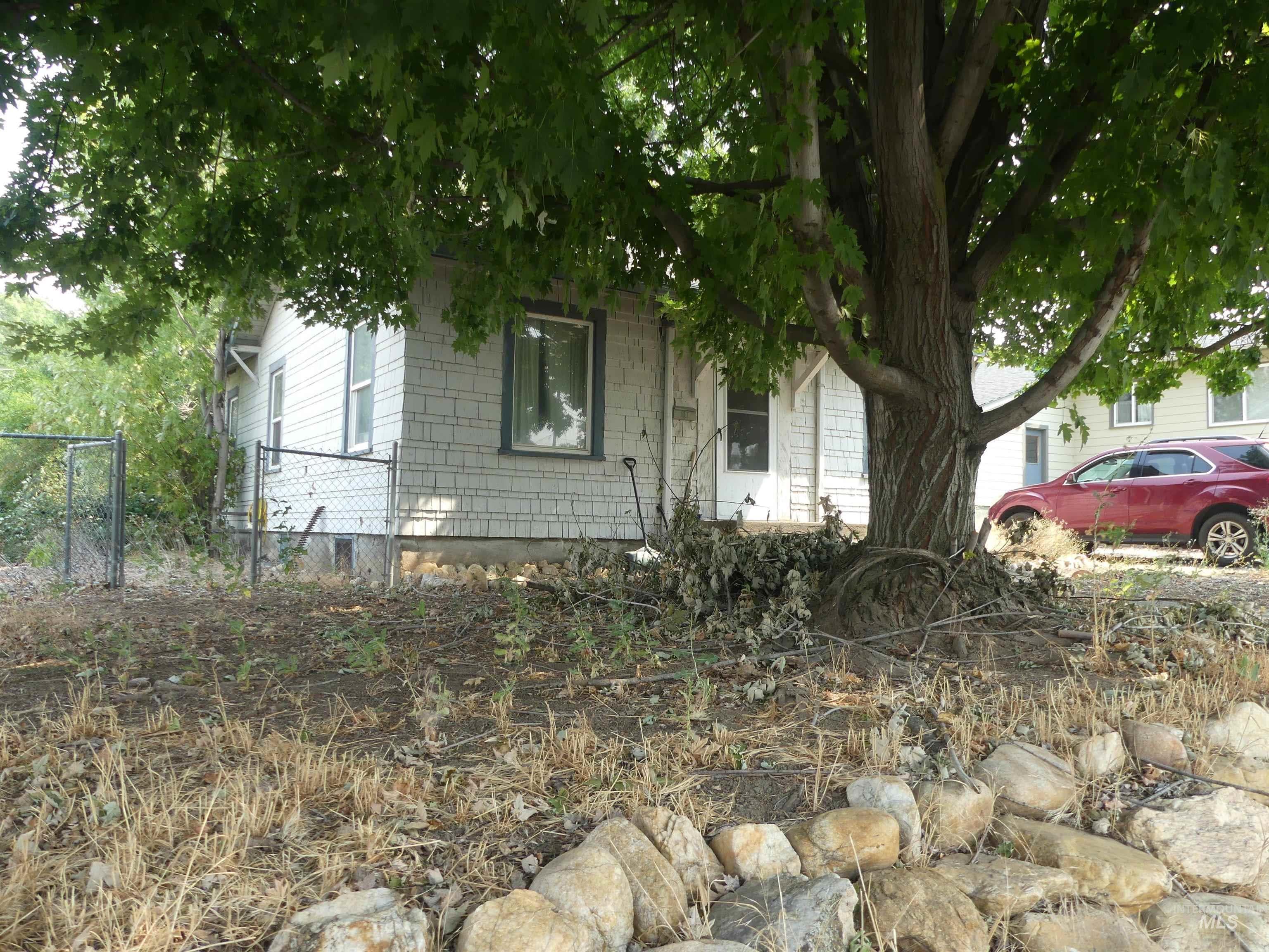 1307 17th St, Lewiston, ID 83501 — photo 3