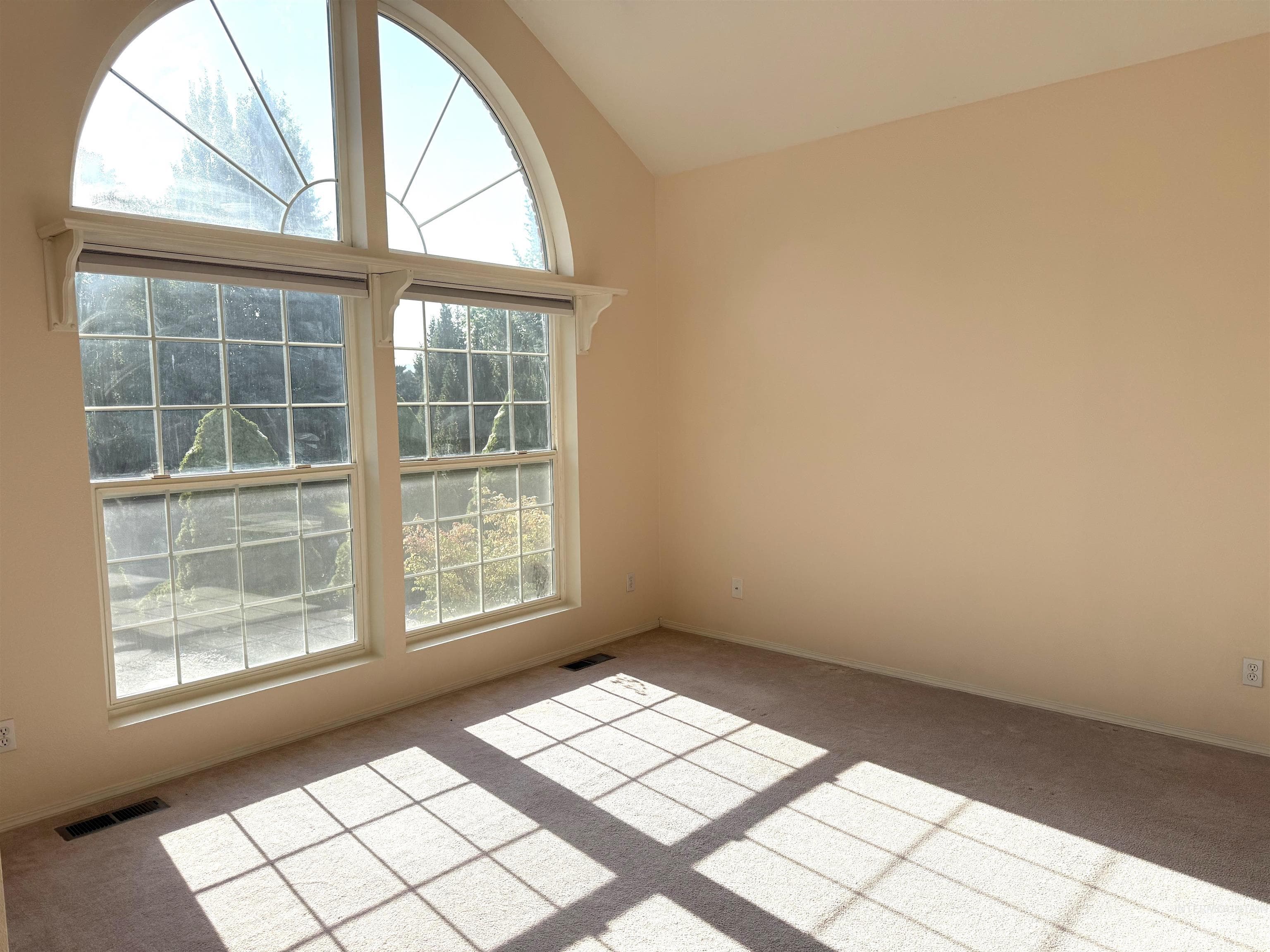 2025 Conestoga, Moscow, ID 83843 — photo 5