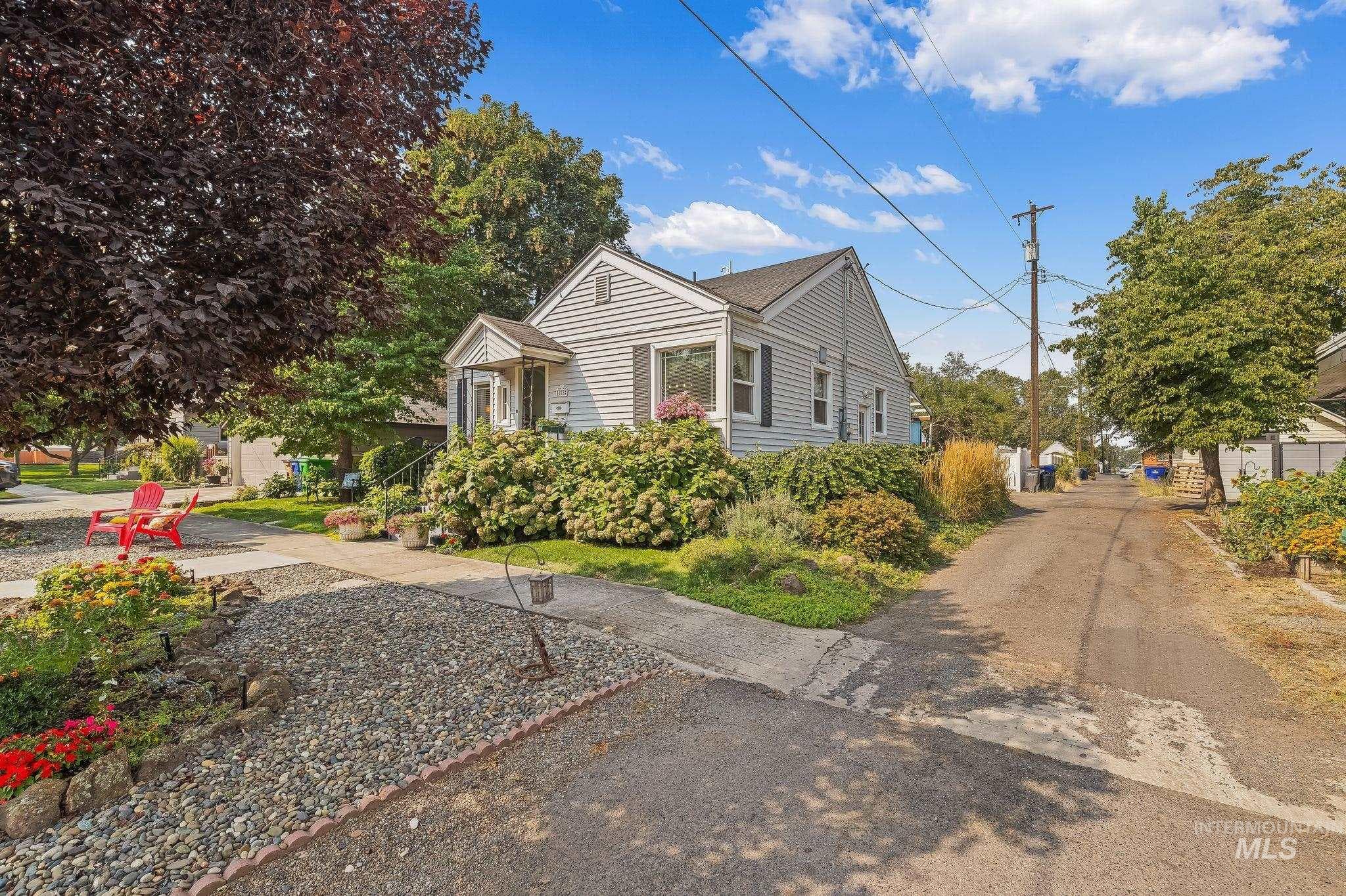 818 11th St, Lewiston, ID 83501 — photo 3
