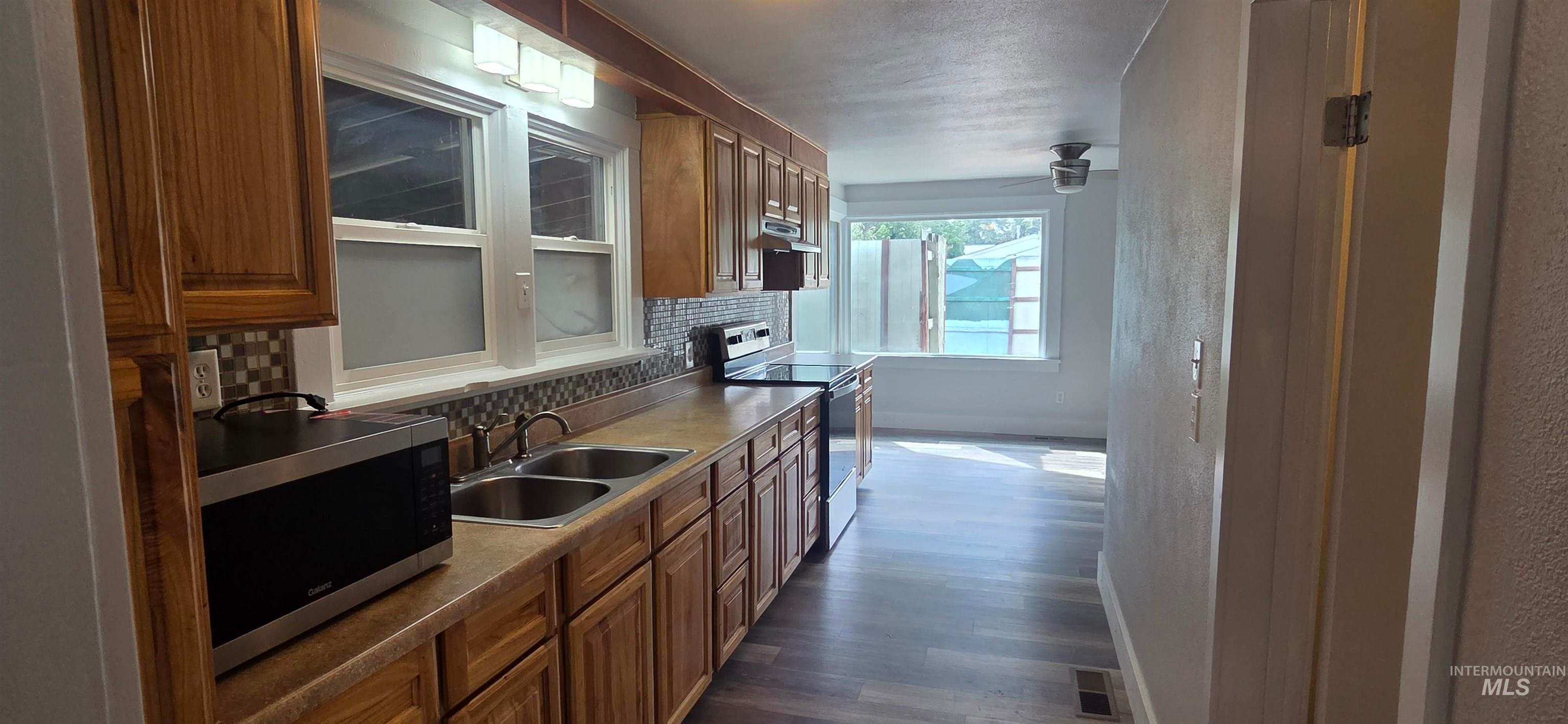 616 8th, Clarkston, WA 99403 — photo 2
