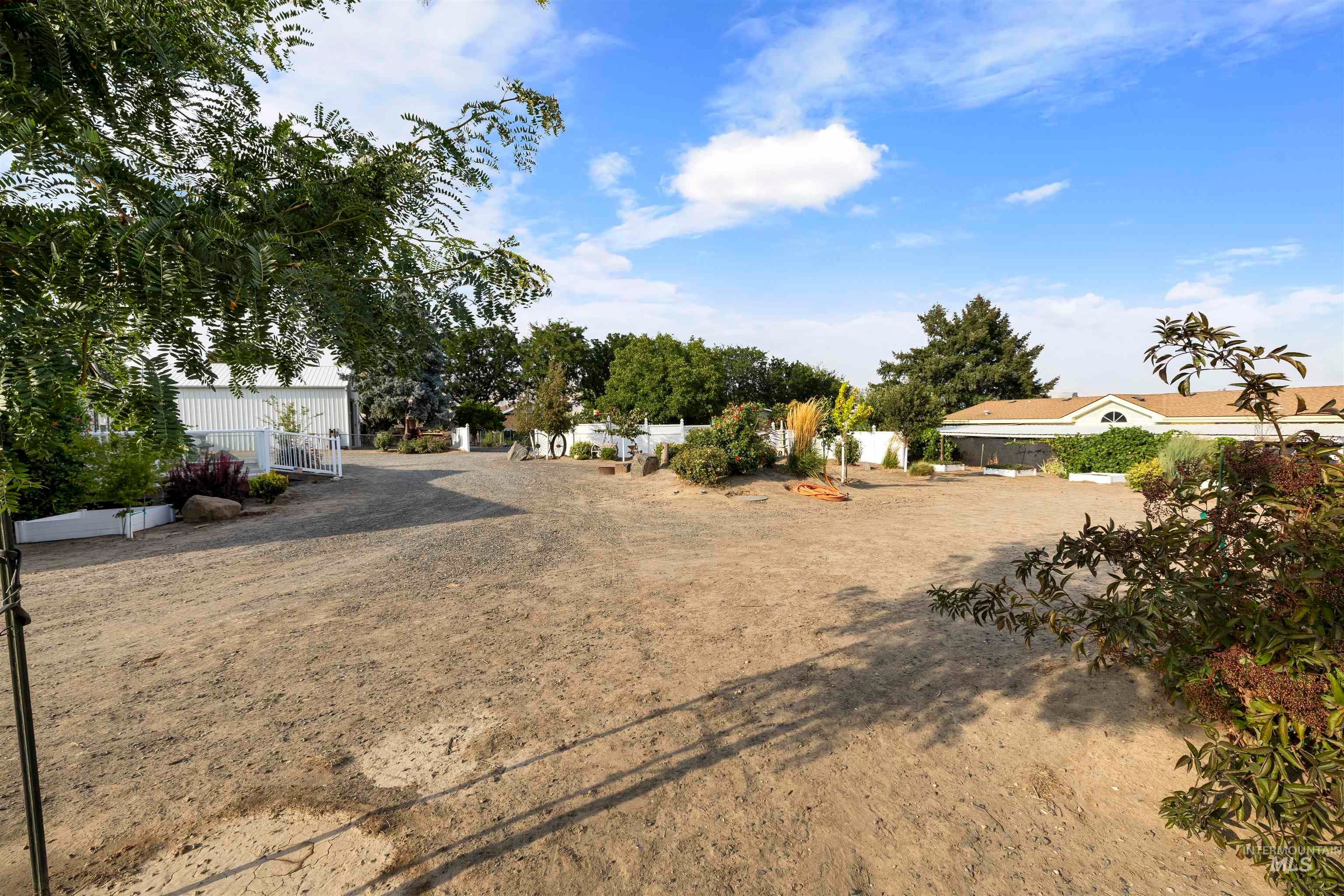 1127 16th Ave, Clarkston, WA 99403 — photo 2