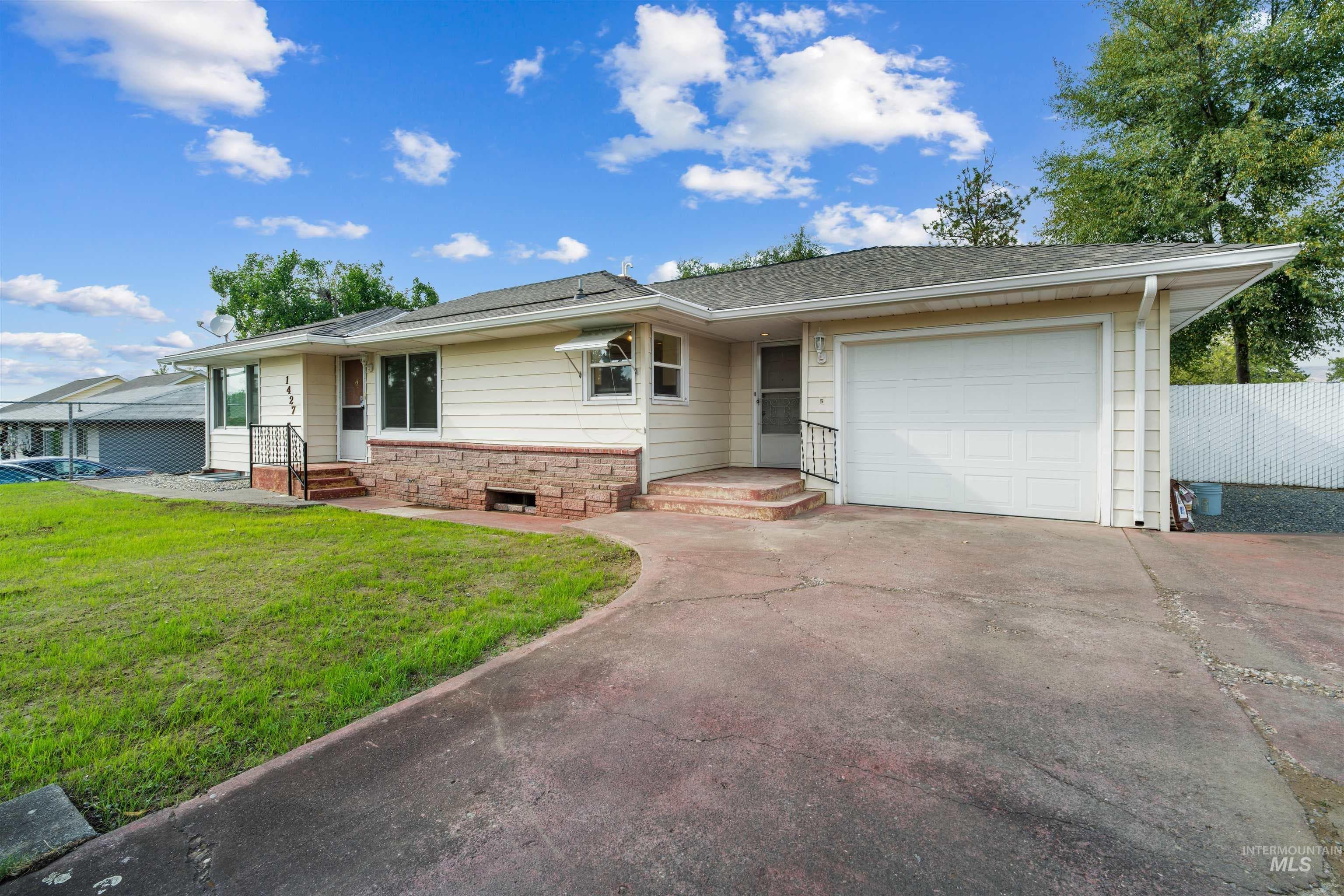 1427 18th Avenue, Lewiston, ID 83501 — photo 2