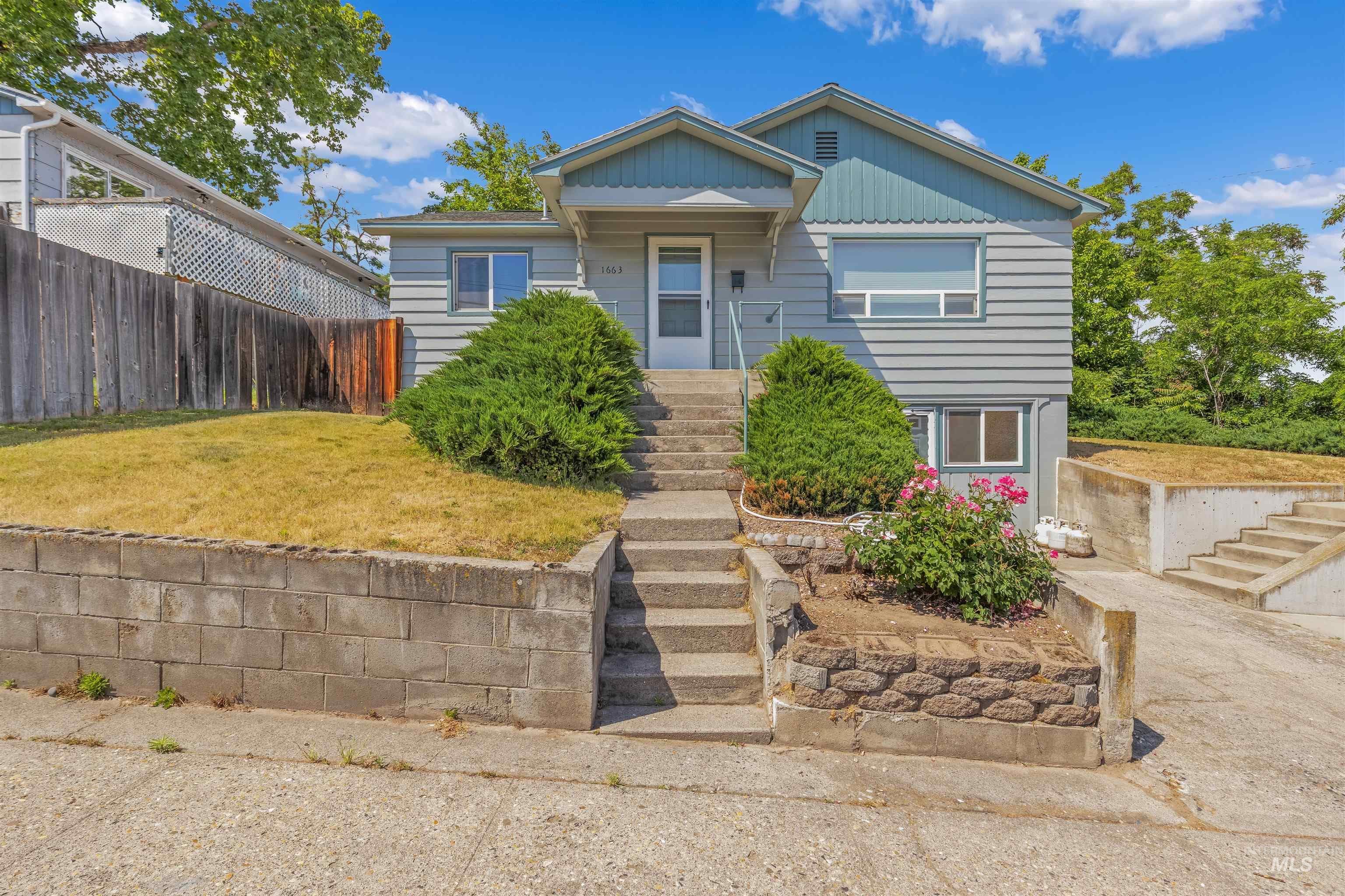 1663 9th Avenue, Lewiston