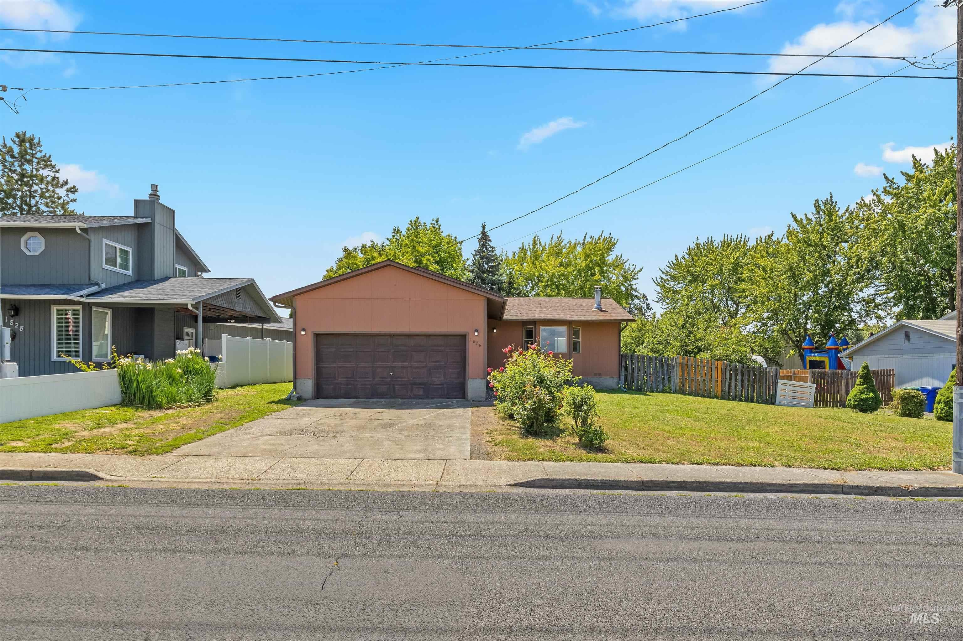 1826 Powers Avenue, Lewiston