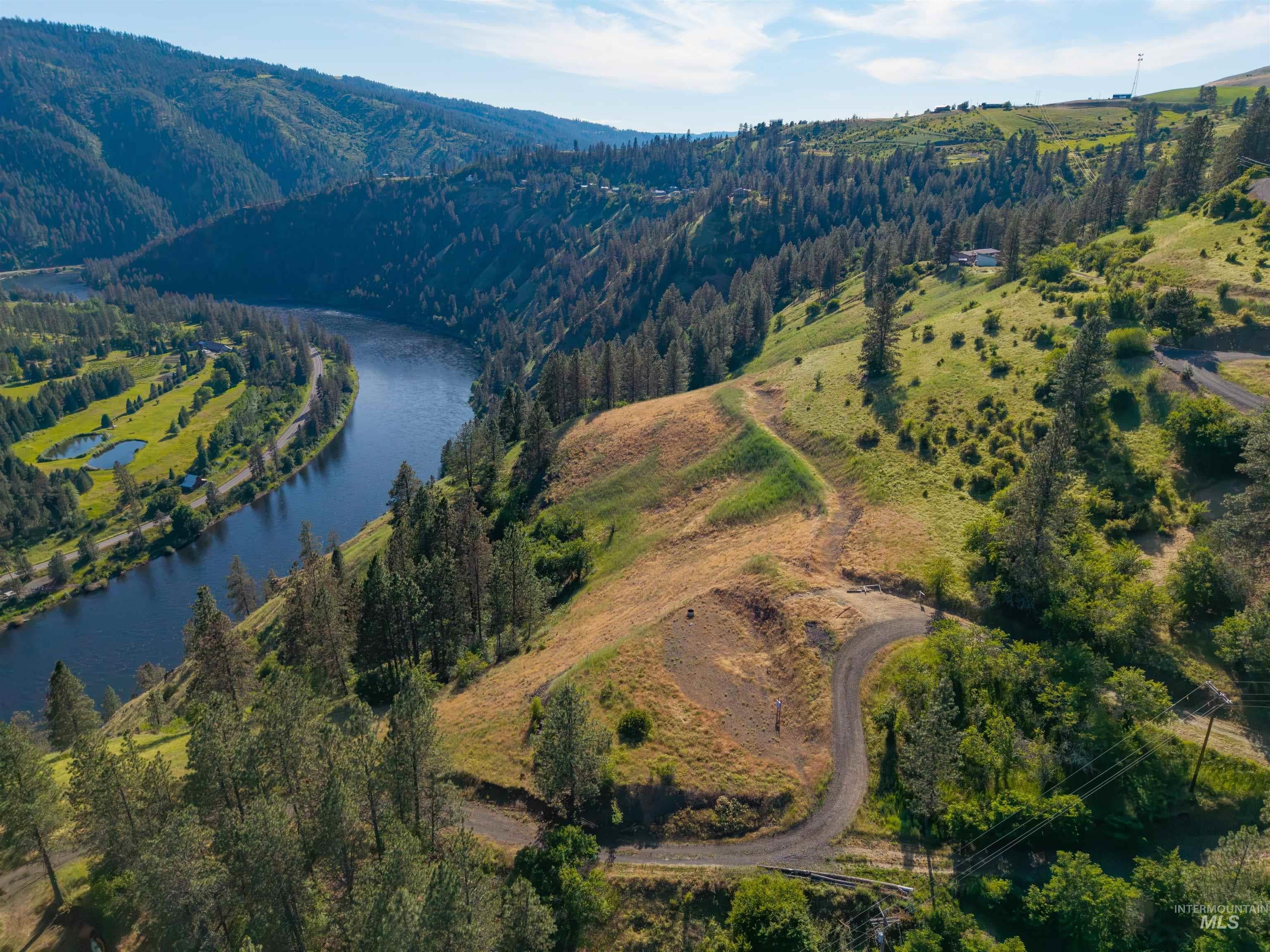 618 Old Peck Grade, Lenore