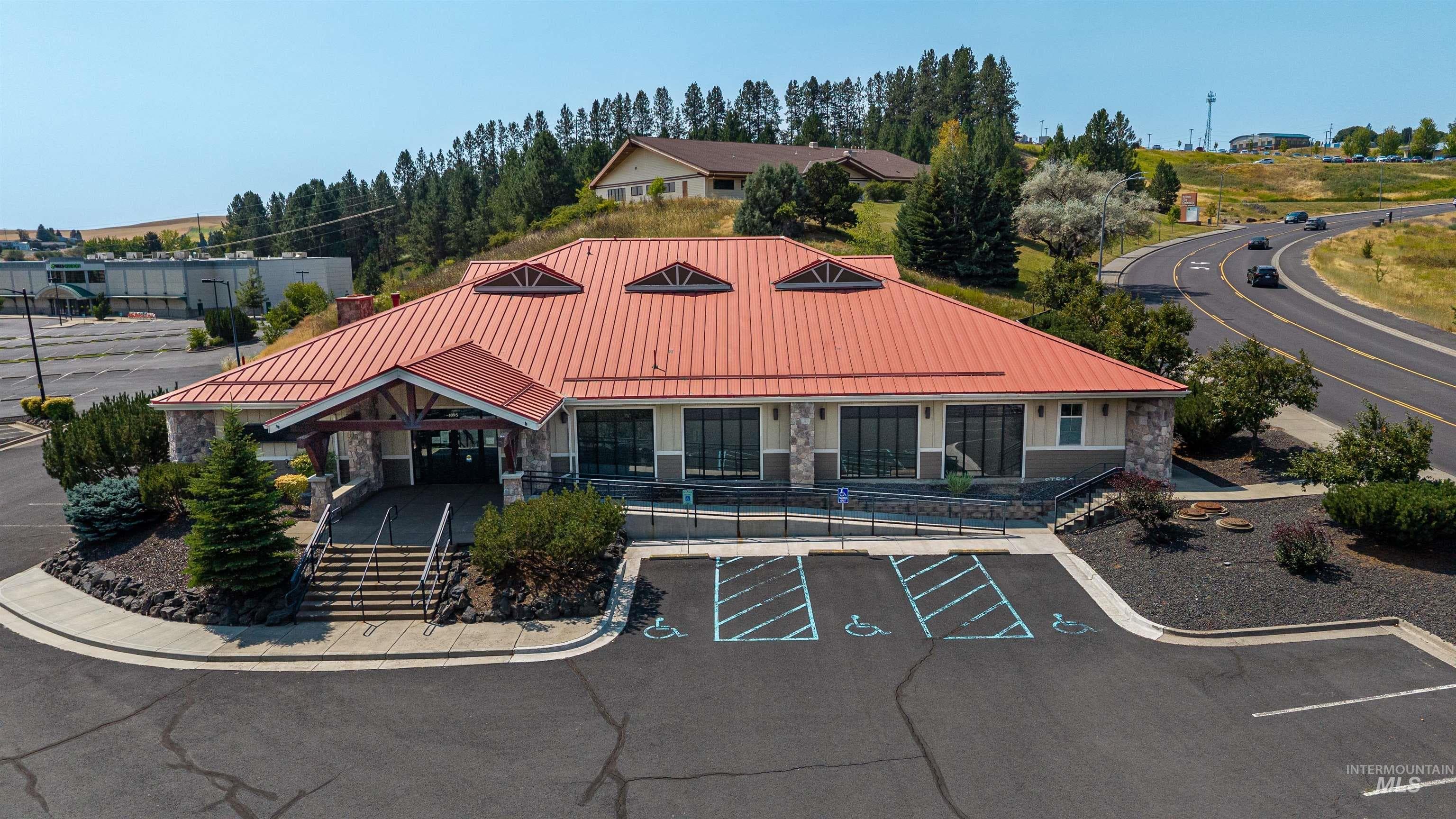 1095 Bishiop Blvd, Pullman