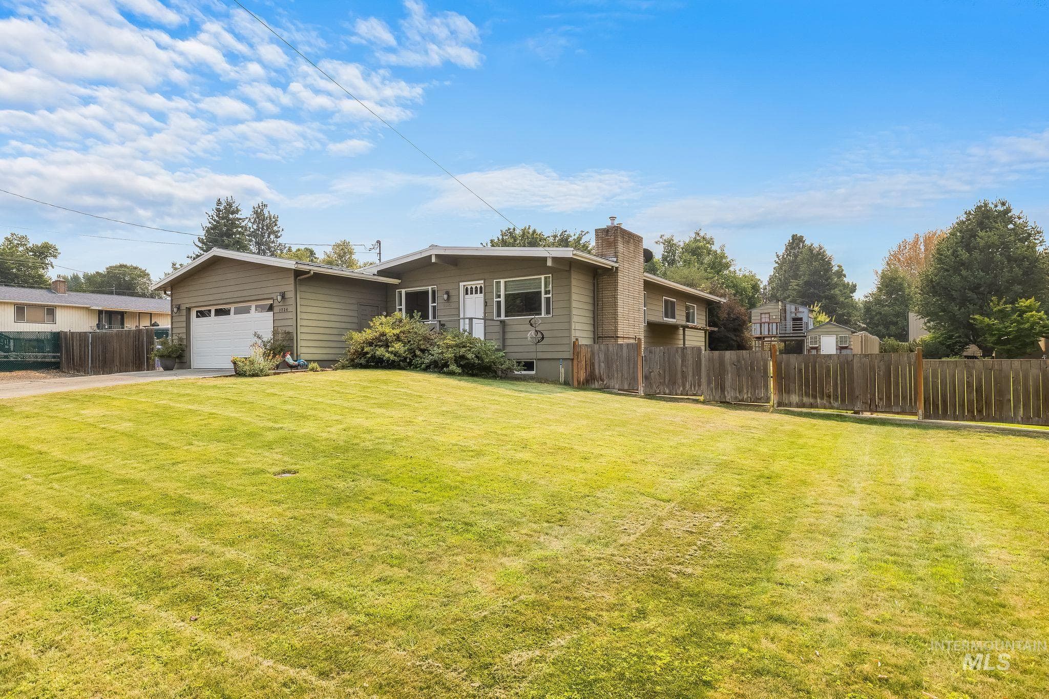 1734 Burrell Ave, Lewiston