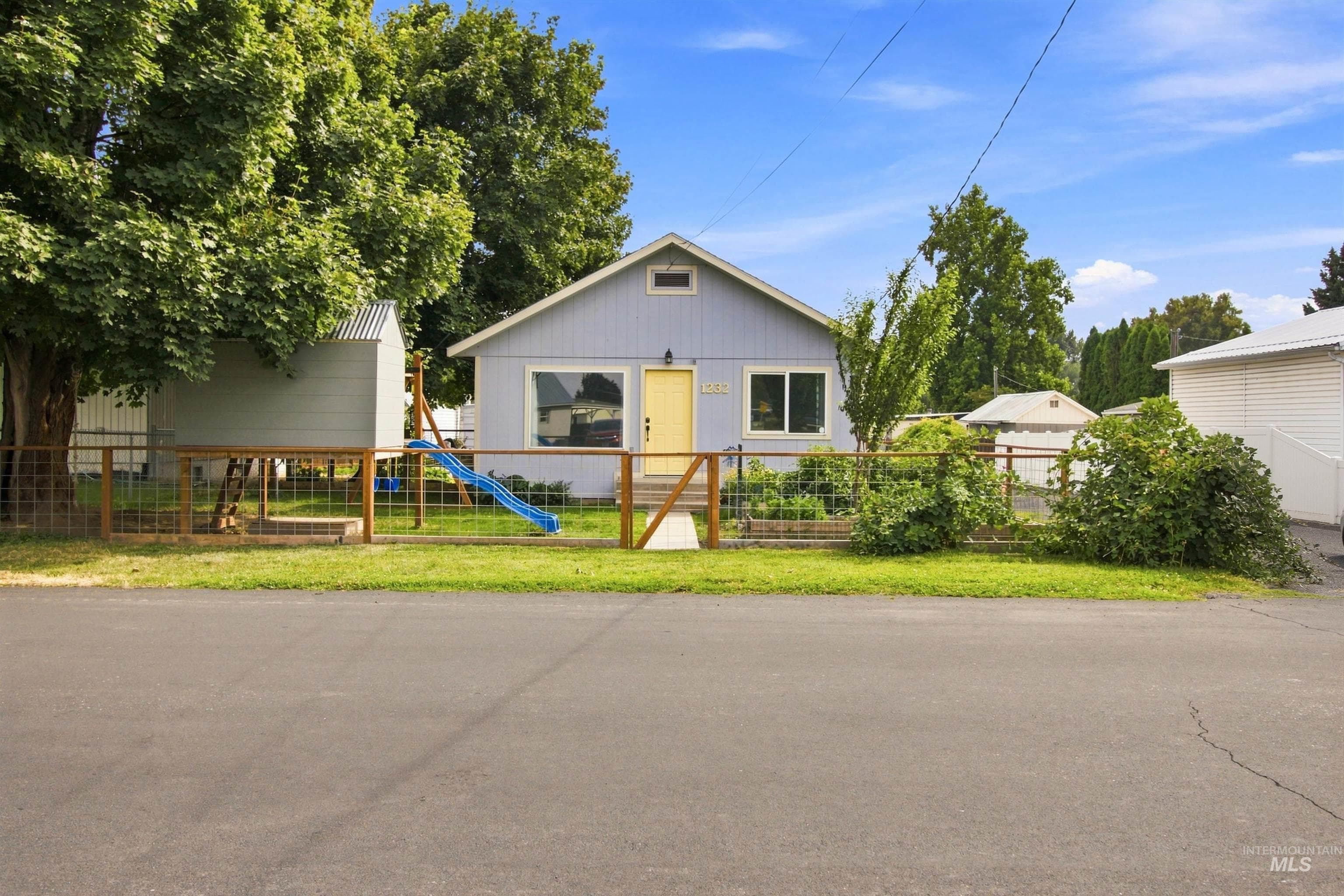 1232 & 1232 1/2 Grelle Ave., Lewiston